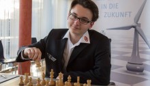 Internationaler Meister Roven Vogel
